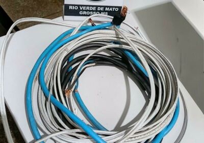 Imagem da notícia Homem é preso por furto de fiação elétrica, desacato e resistência em Rio Verde de MT